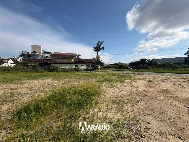 Terreno com 829m², para alugar, no bairro Gravatá em Navegantes