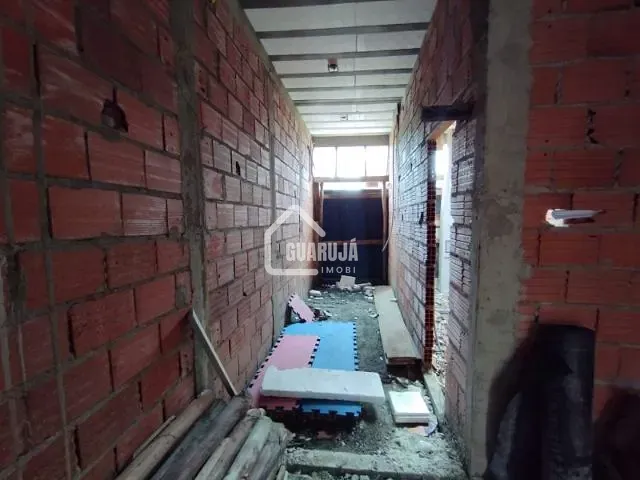 Terreno com 150m², à venda, no bairro Enseada em Guarujá