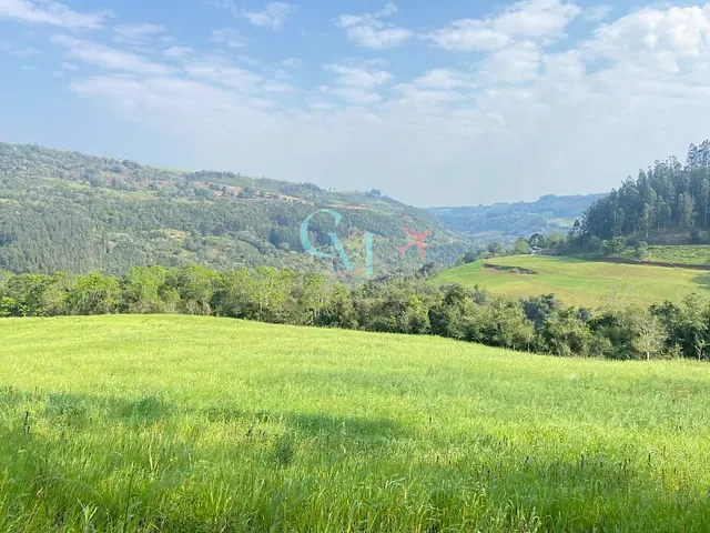 Terreno com 168m², à venda, no bairro centro em Xanxerê