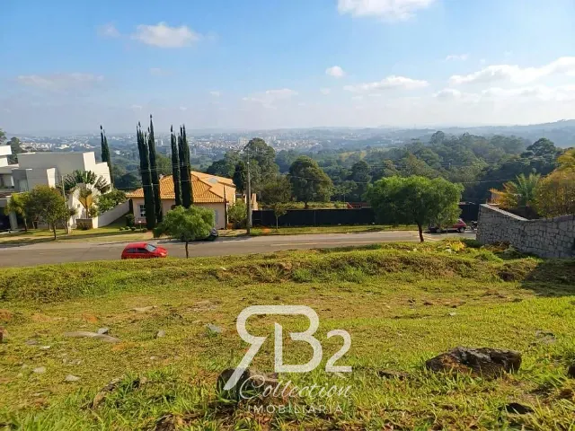 Terreno com 808m², à venda, no bairro Monte Alegre em Vinhedo