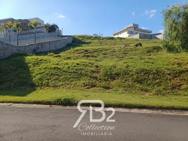 Terreno com 808m², à venda, no bairro Monte Alegre em Vinhedo