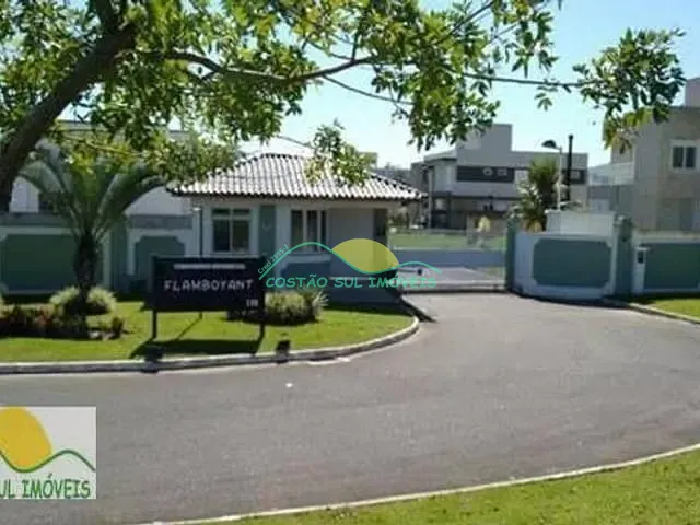 Terreno à venda, no bairro Campeche em Florianópolis