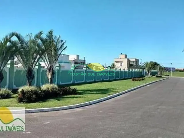 Terreno à venda, no bairro Campeche em Florianópolis