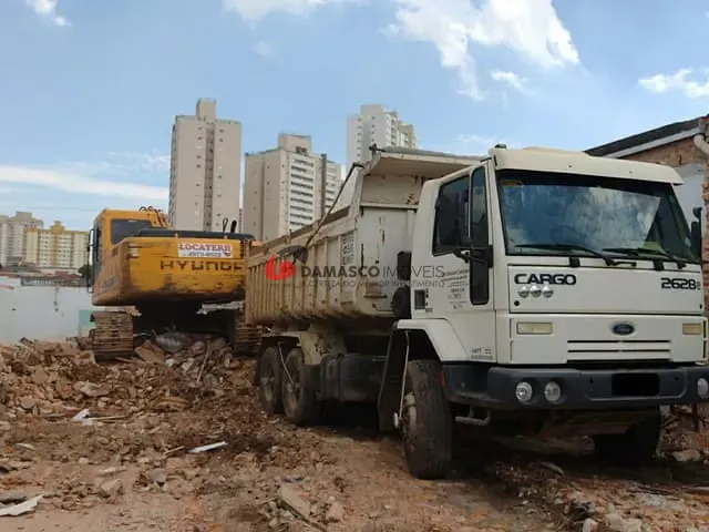 Terreno com 216m², à venda, no bairro Barcelona em São Caetano do Sul