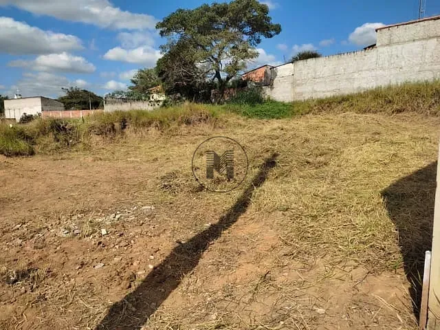 Terreno com 360m², à venda, no bairro Belvedere Club dos 500 em Guaratinguetá