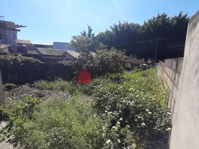 Terreno com 180m², à venda, no bairro Parque São Domingos em Pindamonhangaba