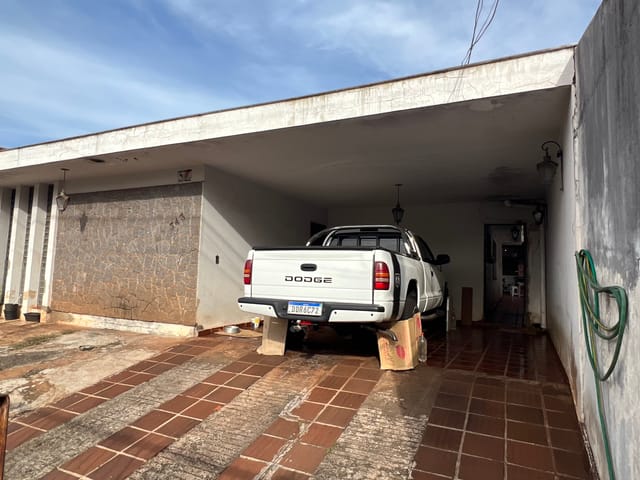 Terreno com 450m², à venda, no bairro Centro em Londrina