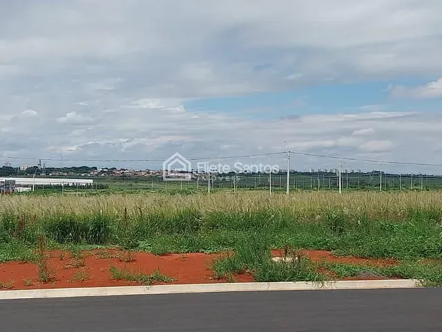 Terreno com 175m², à venda, no bairro Terra Santa em Santa Bárbara D'Oeste
