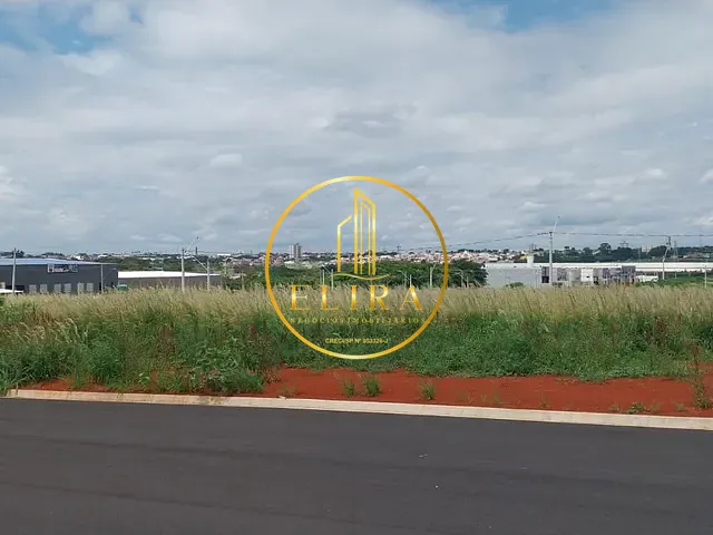 Terreno com 175m², à venda, no bairro Terra Santa em Santa Bárbara D'Oeste