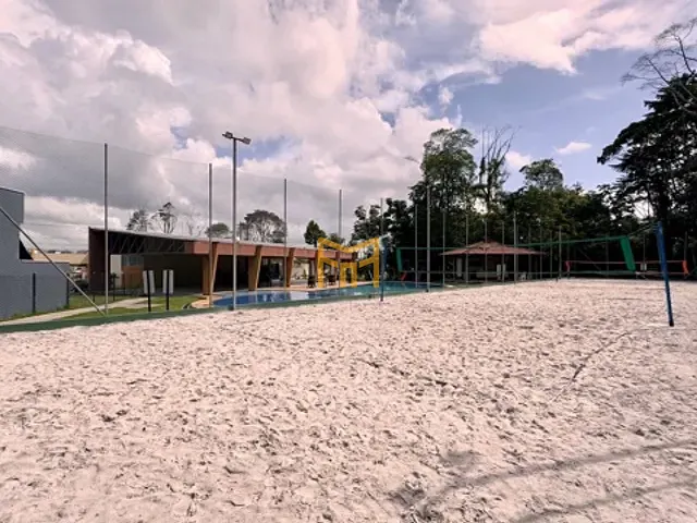 Terreno com 160m², à venda, no bairro Mangueirão em Belém
