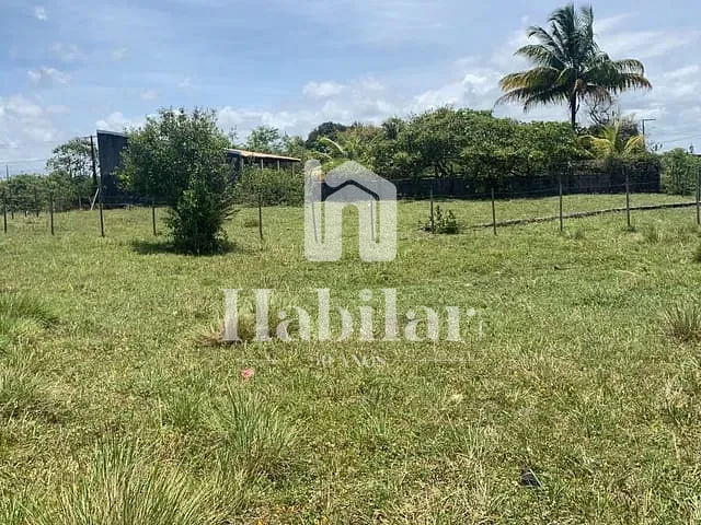 Terreno com 450m², à venda, no bairro Matapoã em Aracaju