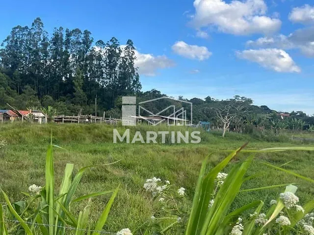 Terreno com 22163m², à venda, no bairro Bofete em Bofete