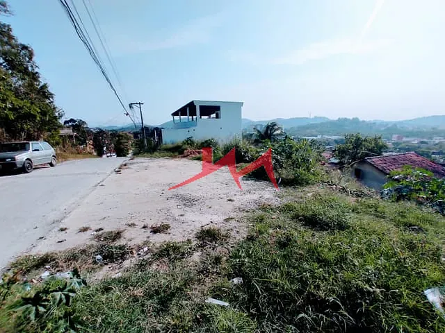 Terreno com 360m², à venda, no bairro Coelho em São Gonçalo