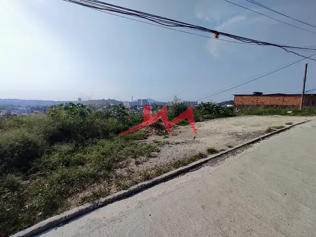 Terreno com 360m², à venda, no bairro Coelho em São Gonçalo