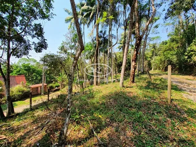 Terreno com 777m², à venda, no bairro Fazendinha (Penedo) em Itatiaia