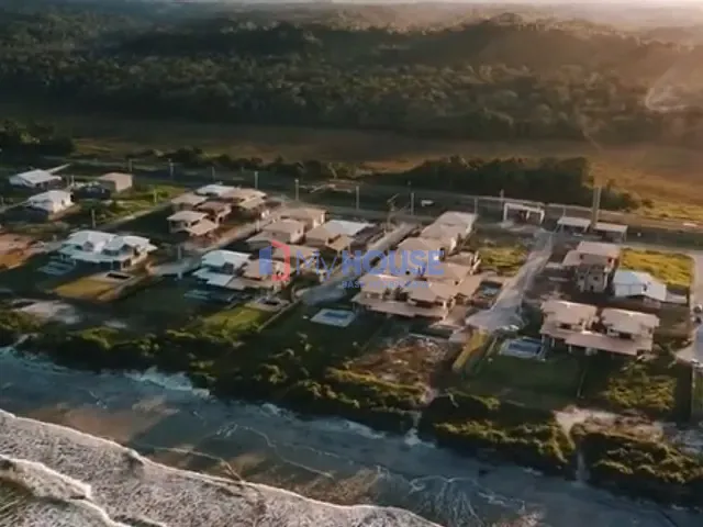 Terreno com 1601m², à venda, no bairro Olivença em Ilhéus