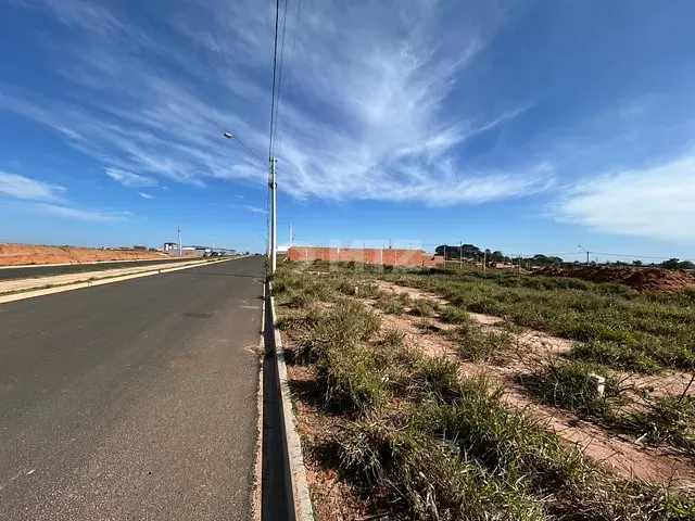 Terreno com 200m², à venda, no bairro Loteamento Parque Cidade em Botucatu