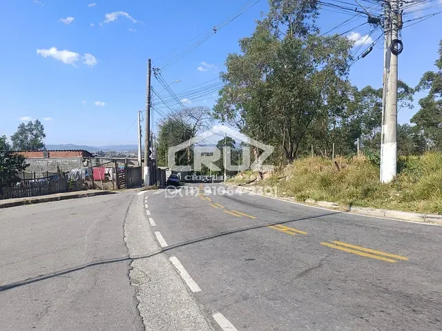 Terreno com 600m², à venda, no bairro Chácaras das Colinas em Franco da Rocha