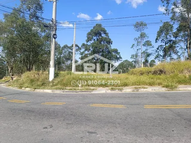 Terreno com 600m², à venda, no bairro Chácaras das Colinas em Franco da Rocha