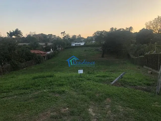 Terreno com 3000m², à venda, no bairro Colinas do Mosteiro de Itaici em Indaiatuba