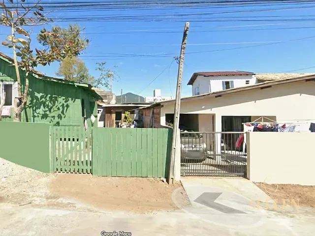 Terreno com 672m², à venda, no bairro Lídia Duarte em Camboriú