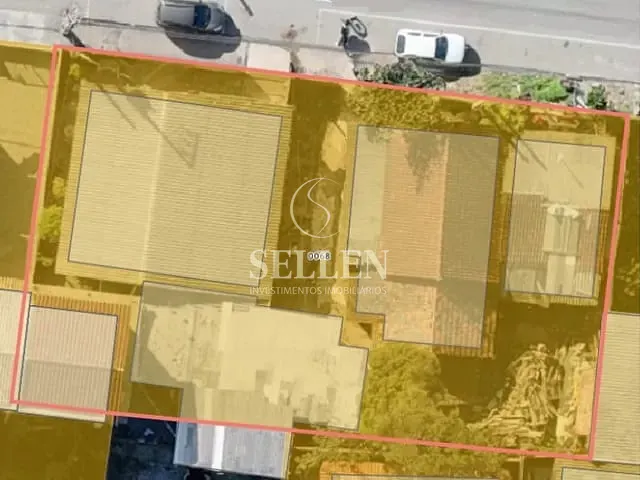 Terreno com 672m², à venda, no bairro Lídia Duarte em Camboriú