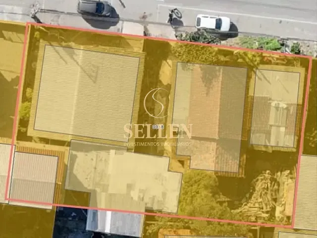 Terreno com 672m², à venda, no bairro Lídia Duarte em Camboriú