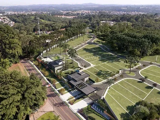 Terreno com 297m², à venda, no bairro Santa Cândida em Curitiba