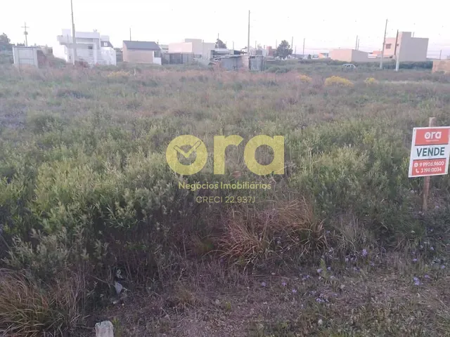 Terreno com 225m², à venda, no bairro Três Vendas em Pelotas