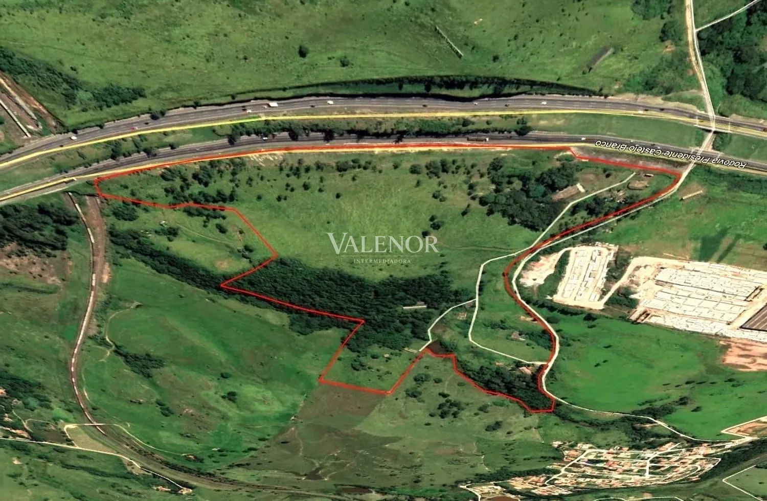 Terreno, 21 hectares - Foto 2