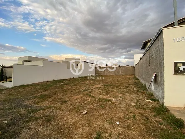 Terreno com 362m², à venda, no bairro Residencial Bocaina em Araxá