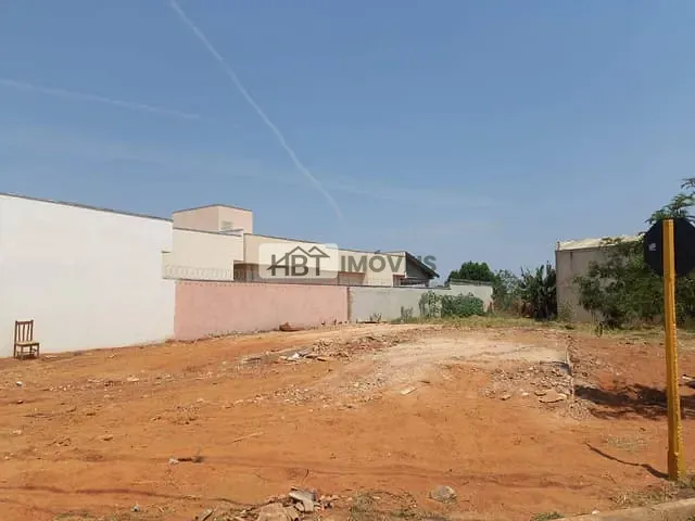 Terreno com 412m², à venda, no bairro Jardim Eldorado em Bauru