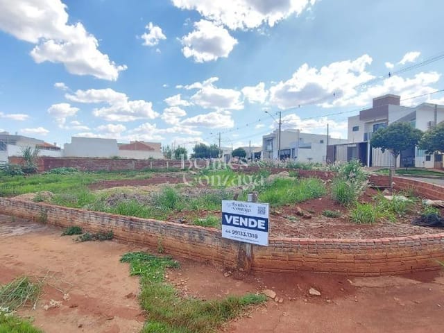 Foto do Terreno - Terreno de esquina à venda com 483m² no Jardim Dias II em Maringá – Quitado, asfaltado e pronto para construir | Benites & Gonzaga Imóveis