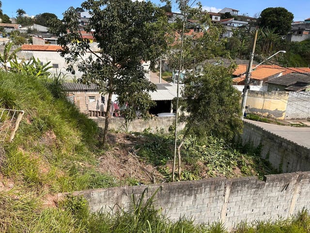 Terreno com 500m², à venda, no bairro Vila Pomar em Mogi das Cruzes