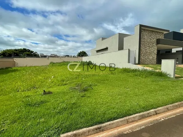 Terreno com 342m², à venda, no bairro Vila do Golf em Ribeirão Preto