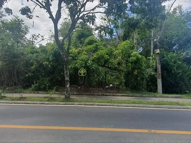 Terreno com 3000m², à venda, no bairro Vila Pinheiro em Itatiaia