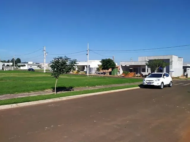 Terreno com 425m², à venda, no bairro Carimã em Foz do Iguaçu