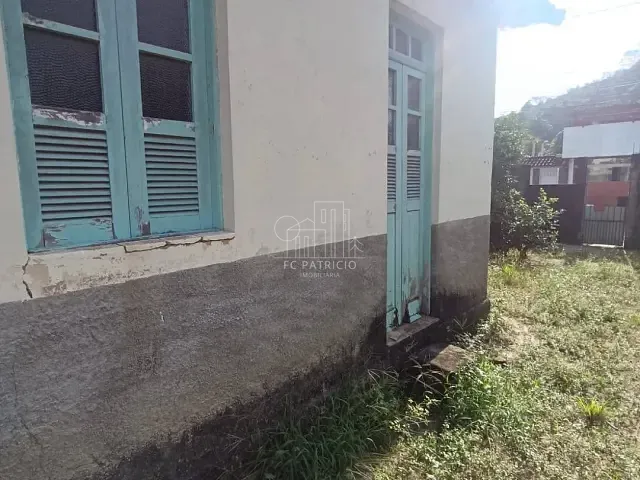 Terreno com 250m², à venda, no bairro Centro em Guapimirim