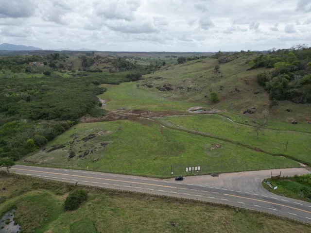 Terreno com 4222m², à venda, no bairro Santa Cruz em Aracruz