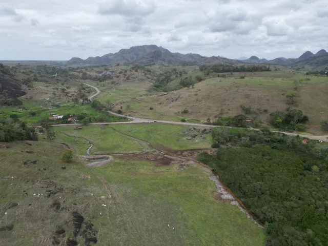 Terreno com 4222m², à venda, no bairro Santa Cruz em Aracruz
