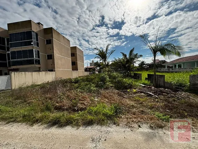 Terreno com 480m², à venda, no bairro Paese em Itapoá