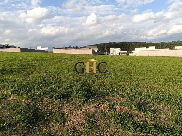 Terreno com 1000m², à venda, no bairro Residencial Fazenda Alta Vista em Salto de Pirapora