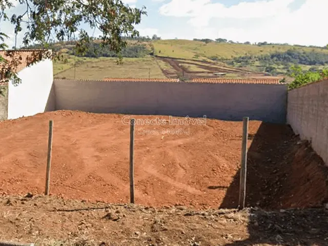 Terreno com 187m², à venda, no bairro Parque Florianópolis em Jaguariúna