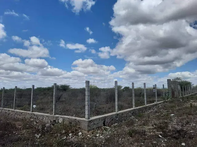 Terreno com 2000m², à venda, no bairro Jardim Bahia em Paulo Afonso
