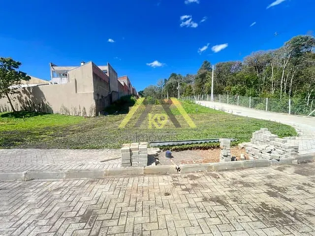 Terreno com 195m², à venda, no bairro Roça Grande em Colombo