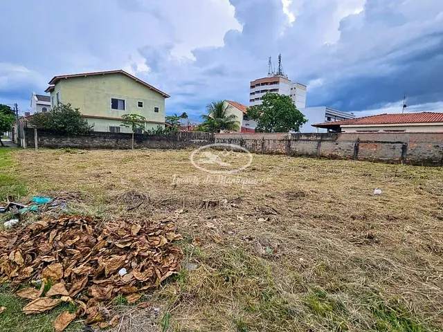 Terreno com 633m², à venda, no bairro Vila Julieta em Resende