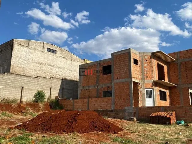 Terreno com 250m², à venda, no bairro Parque Leblon em Londrina