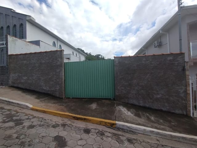 Foto do Terreno - Terreno à venda, 200 m² por R$ 110.000,00 - Santa Efigenia - Piranguinho/MG | MOHALLEM e LOPES CORRETAGEM E ADMINISTRACAO DE IMOVEIS LTDA