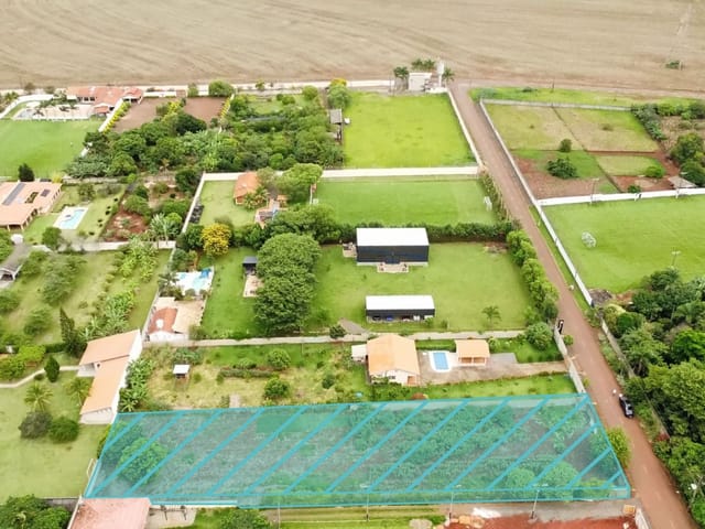 Terreno com 2500m², à venda ou para alugar, no bairro Recanto dos Pinheiros em Cambé