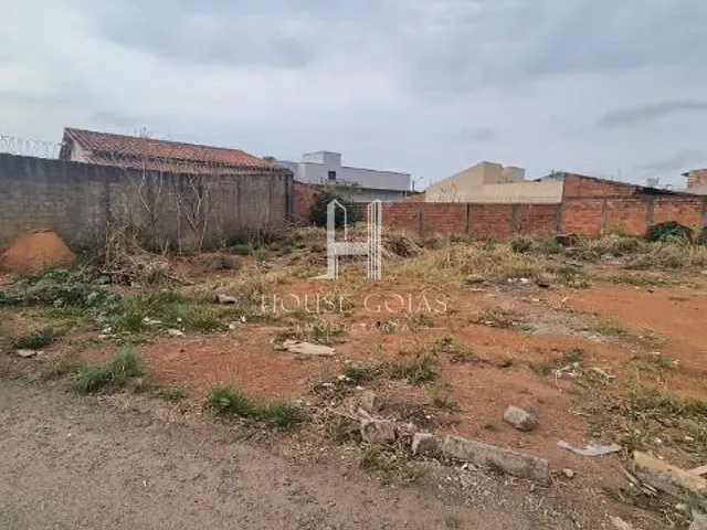 Terreno com 260m², à venda, no bairro Residencial Santa Fé I em Goiânia